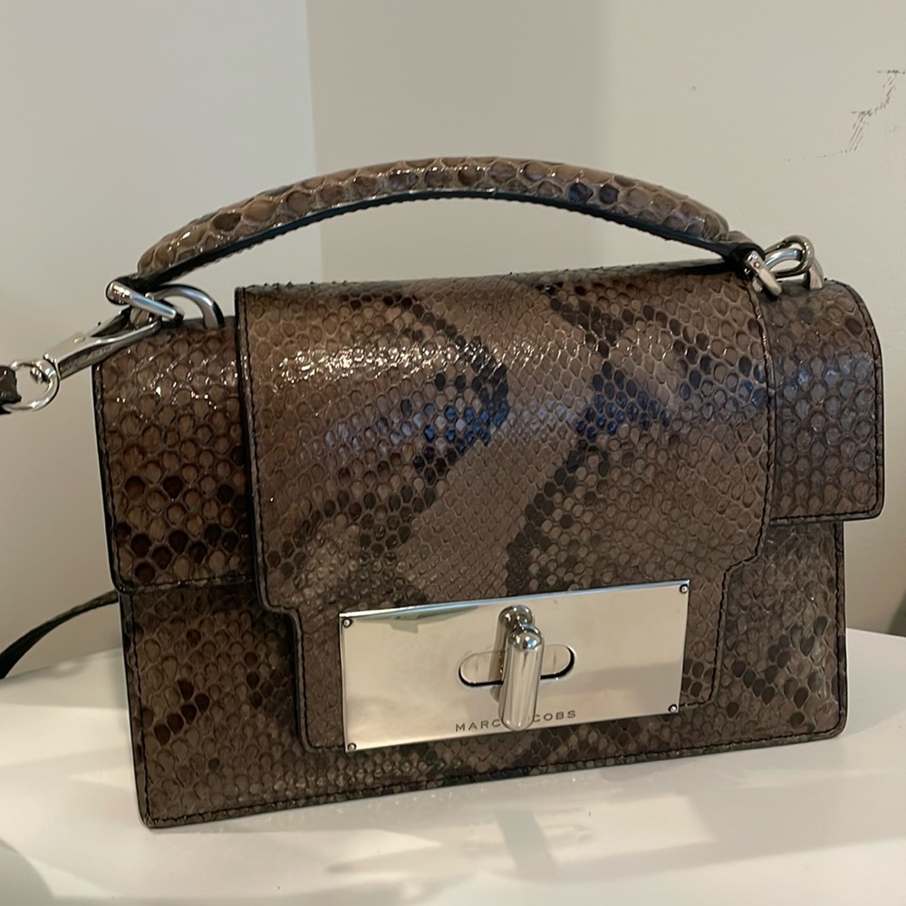 Marc jacobs top handle crossbody